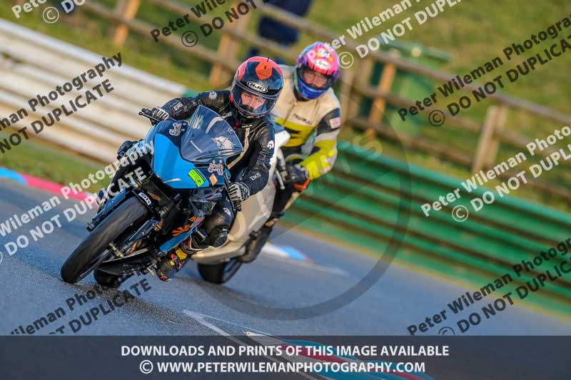 PJM Wedding Photography;enduro digital images;event digital images;eventdigitalimages;mallory park;mallory park photographs;mallory park trackday;mallory park trackday photographs;no limits trackdays;peter wileman photography;racing digital images;trackday digital images;trackday photos